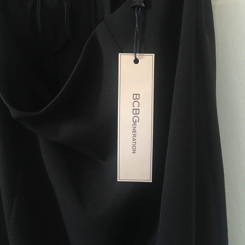NWT-BCBGeneration Ribbed CutOut Dress - Picture 10 of 12